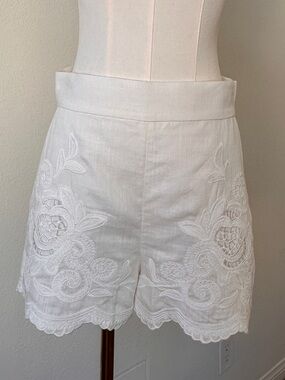 White Linen Embroidered Scallop Hem Women's Shorts